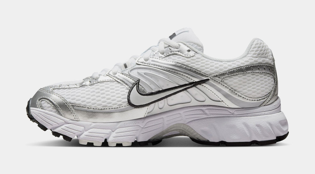 Air Max Moto 2K Womens Running Shoes (White/Metallic Silver/Black/Photon Dust)