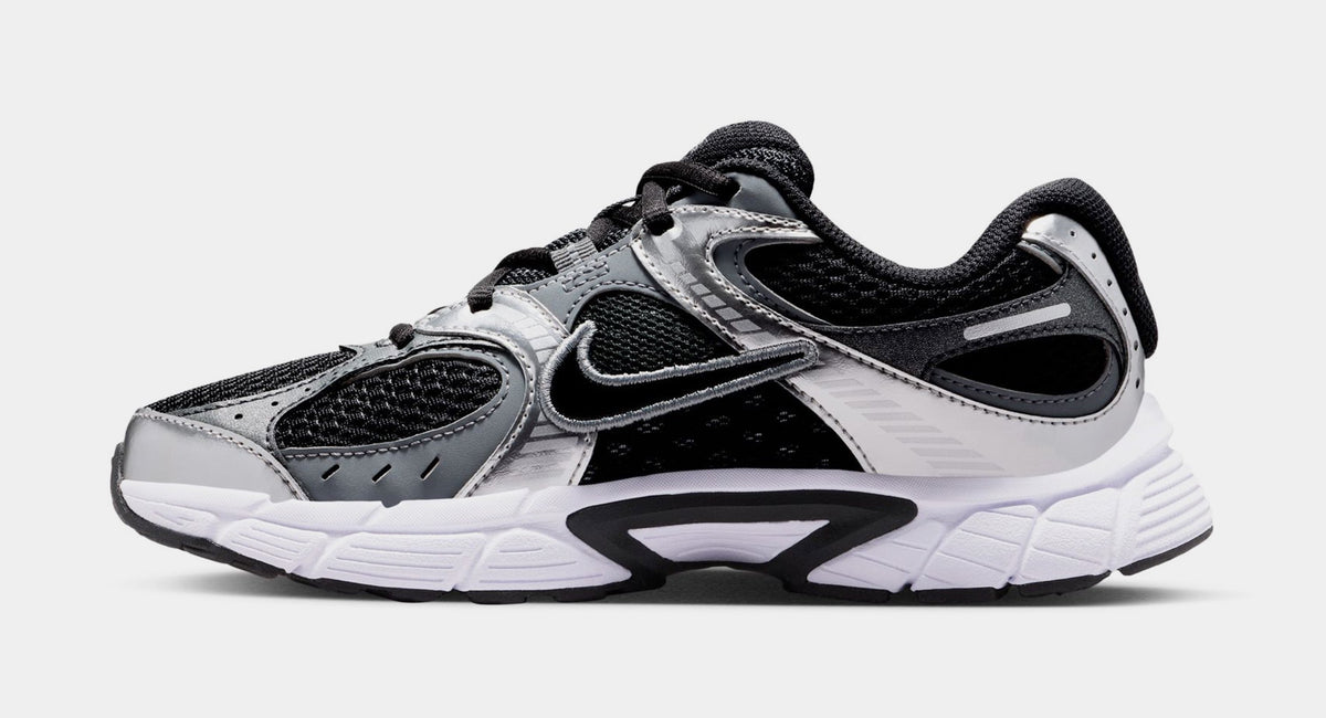 V5 RNR Grade School Running Shoes (Black/Anthracite/Smoke Grey/Black)