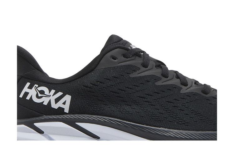 HOKA Wmns Clifton 8 'Black White'