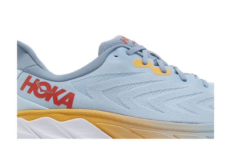 HOKA Arahi 6 'Summer Song Mountain Spring'
