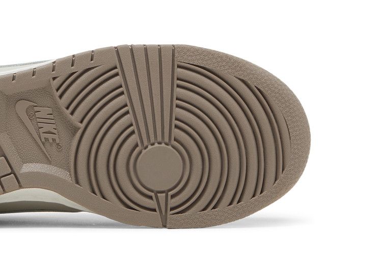 Nike Wmns Dunk Low 'Moon Fossil'
