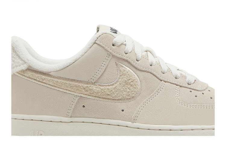 Nike Wmns Air Force 1 '07 SE 'Sanddrift Fleece'