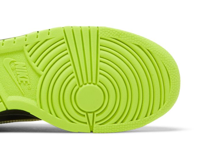 Nike Dunk Low SE GS 'Let's Dance'