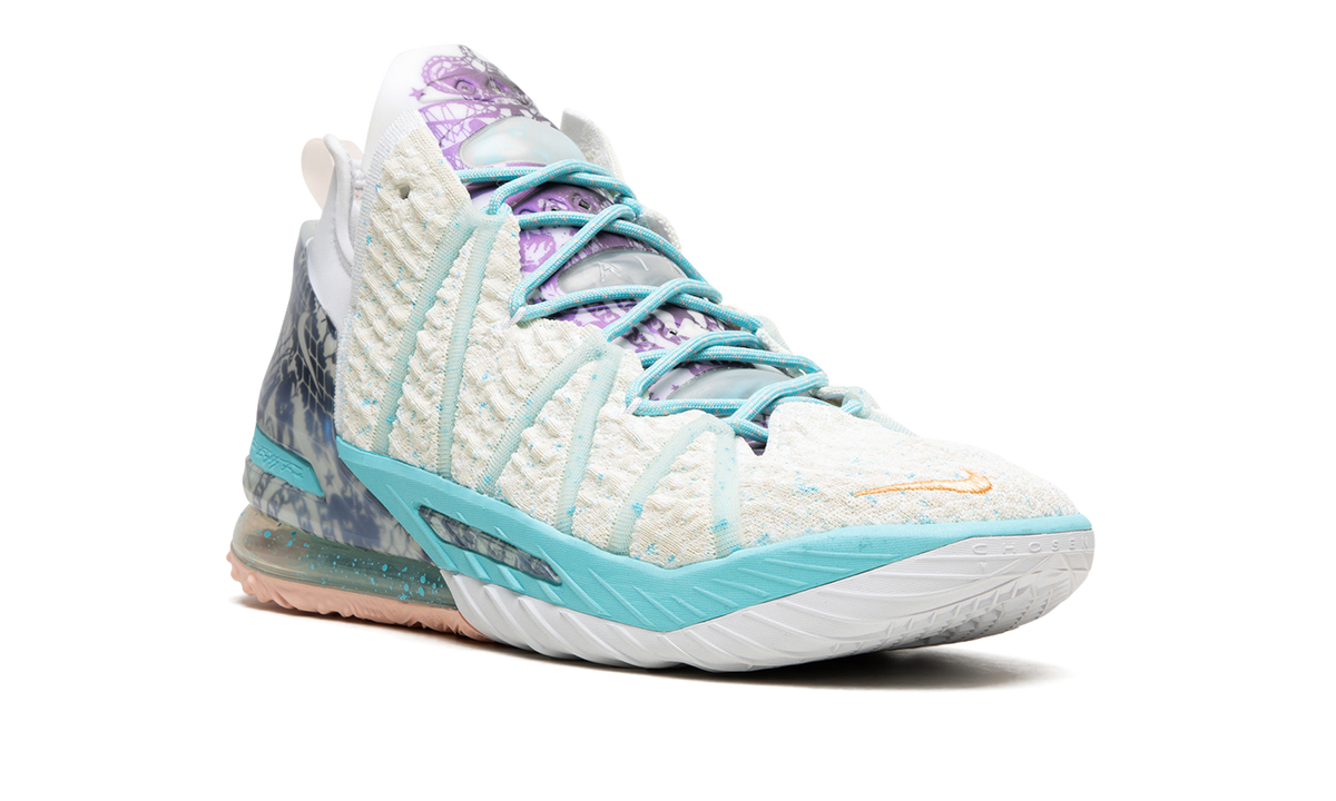 LeBron 18 "Reflections Flip" DB8148 100