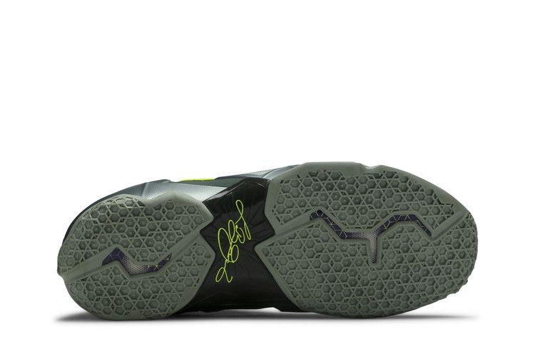 Nike LeBron 11 'Dunkman'