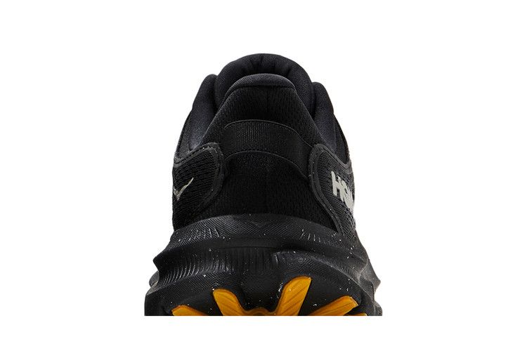 HOKA Kawana 2 'Triple Black'