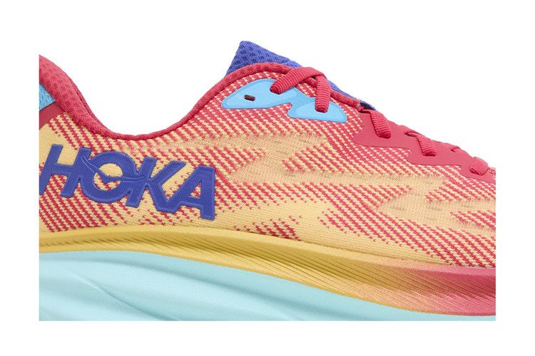 HOKA Clifton 9 'Cerise Cloudless'