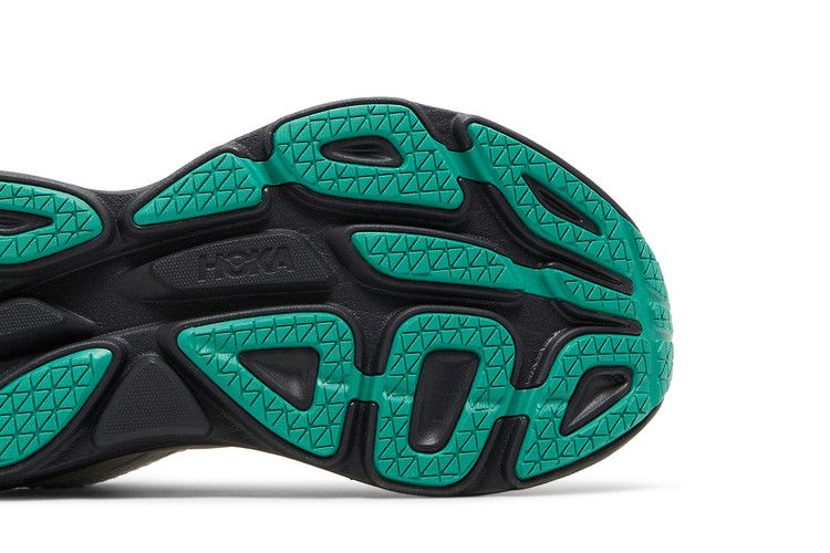 HOKA Bondi 8 'Stealth Tech Pack'