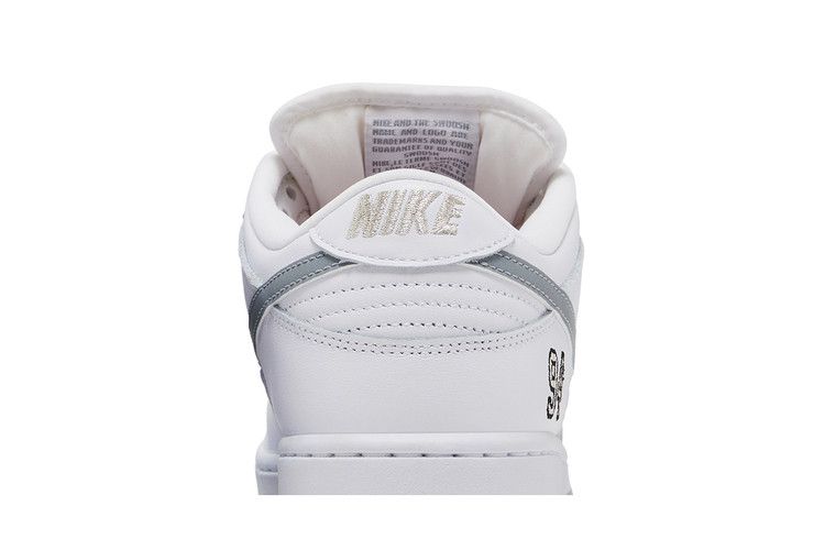 Supreme x Nike Dunk Low SB 'White Metallic Silver'
