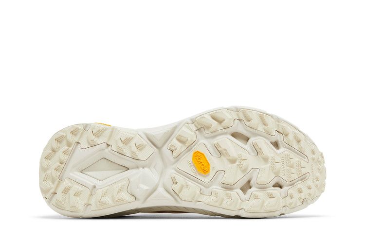 Satisfy x HOKA Mafate Speed 4 Lite 'Bone'