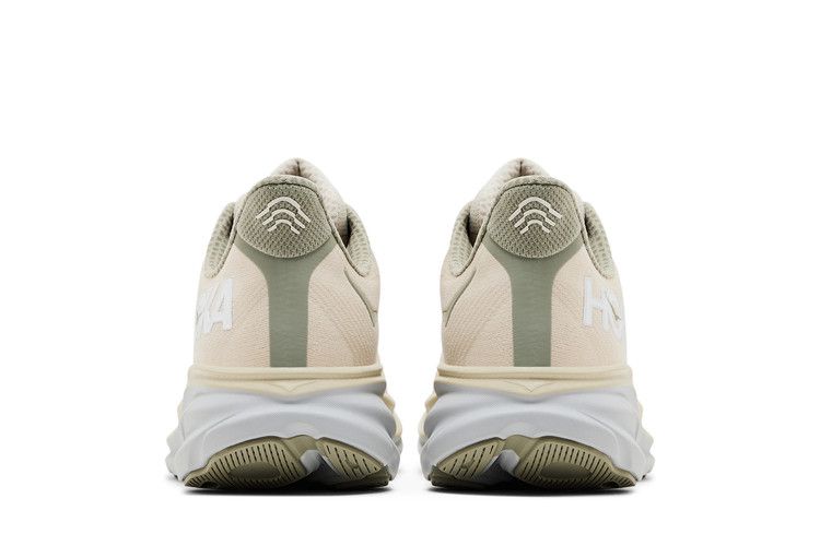 HOKA Clifton 9 'Oat Milk Barley'