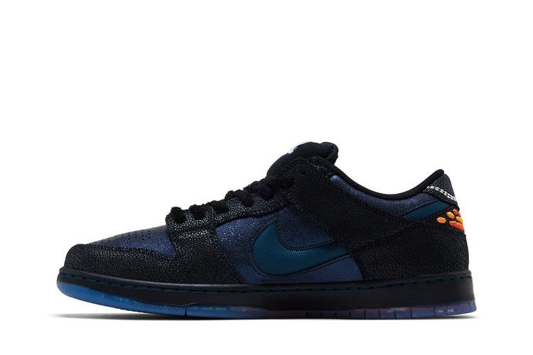 Bluetile x Nike SB Dunk 'Black Marina White'