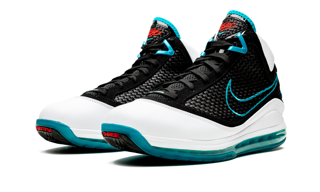 Lebron 7 QS "Red Carpet" CU5133 100