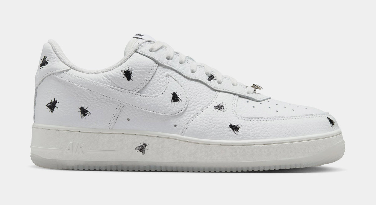 Air Force 1 Retro Summit White and Black Mens Basketball Shoes (Summit White/Black)