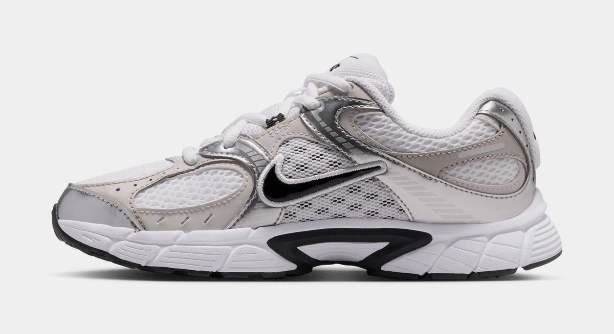 V5 RNR Grade School Running Shoes (White/Vast Grey/Photon Dust/Black)