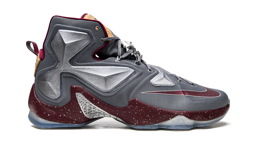 LeBron XIII LMTD "Opening Night" 823300 060