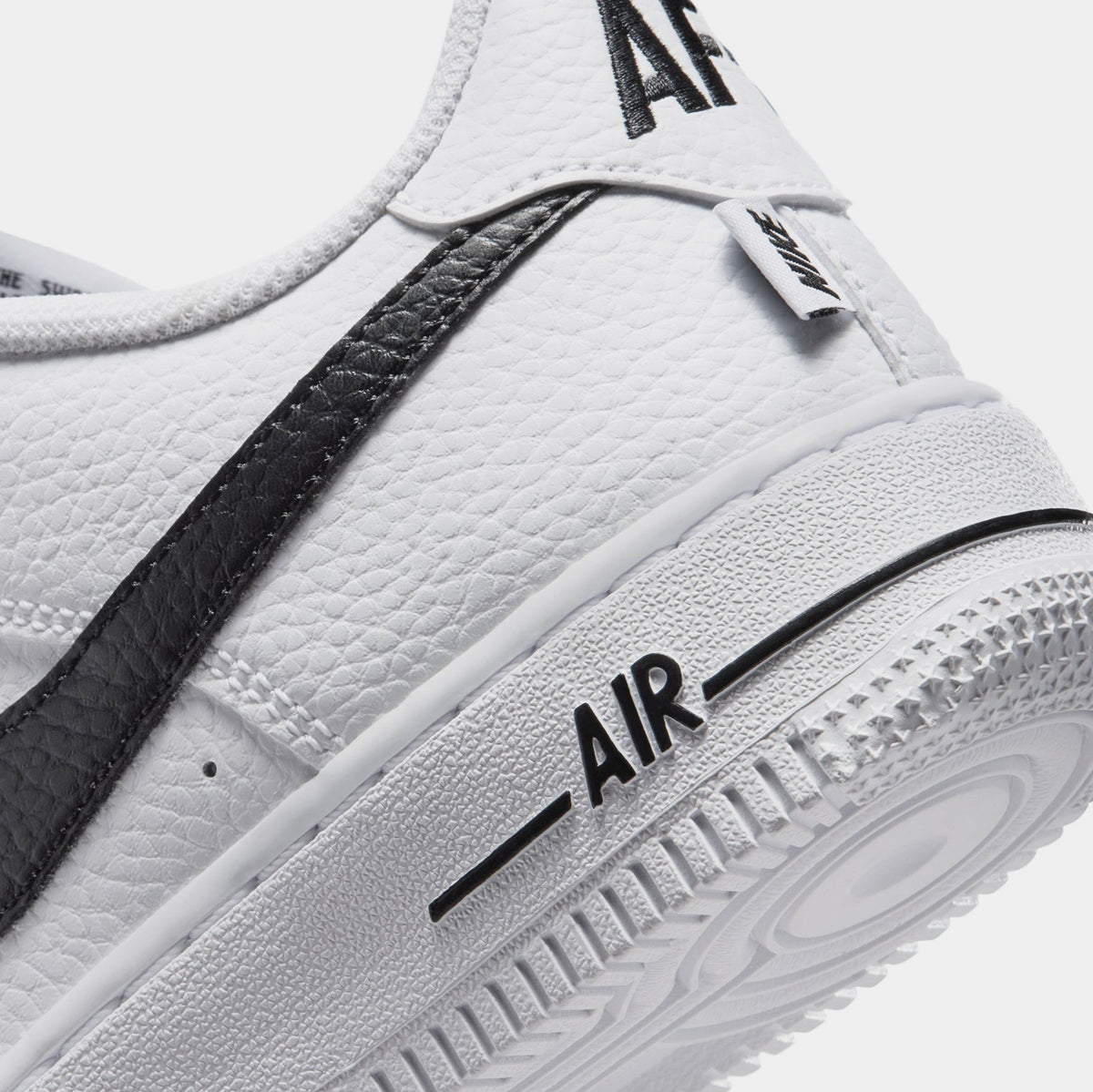 Air Force 1 Low Grade School Lifestyle Shoes (White/Black)