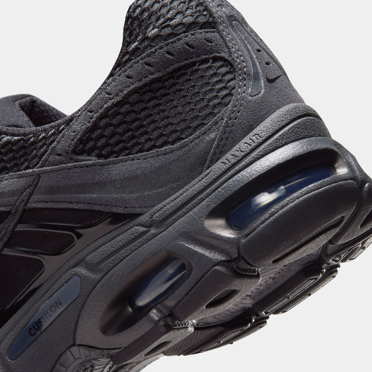 Air Max Moto 2K Mens Running Shoes (Black/Off-Noir/Anthracite)