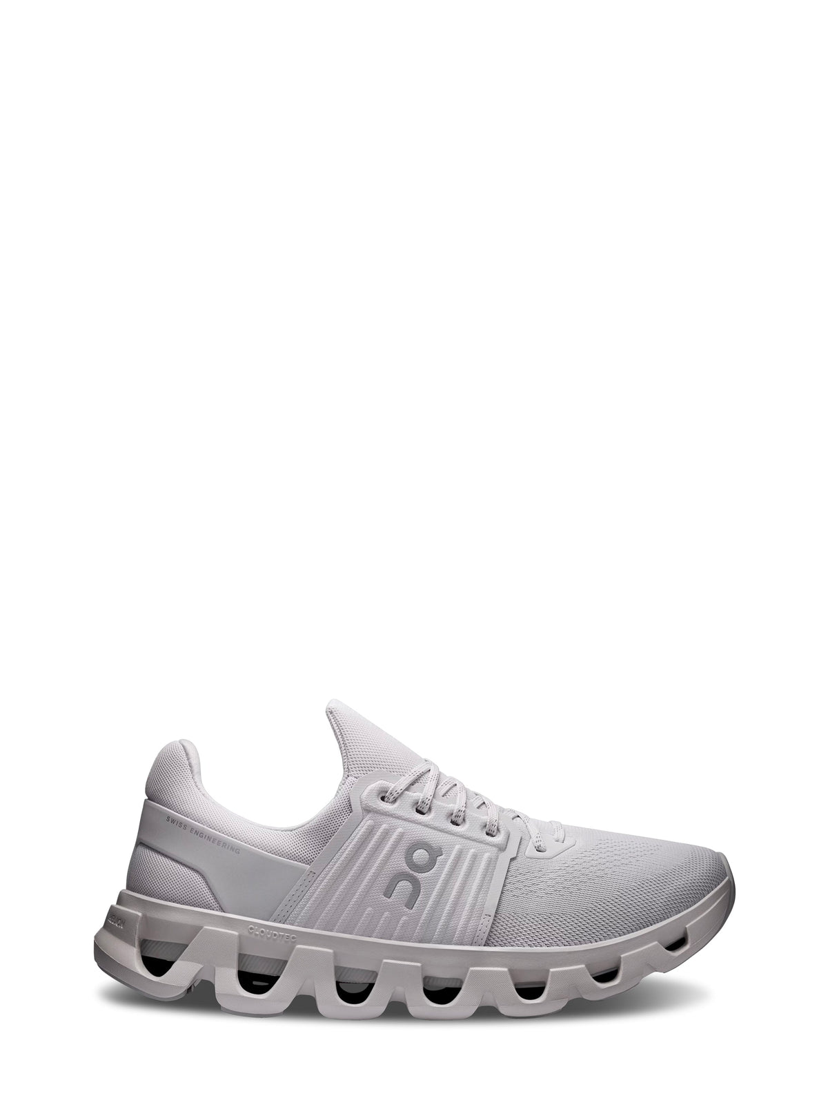 Cloudswift 4 AD Sneakers Featuring Lightweight Mesh Upper