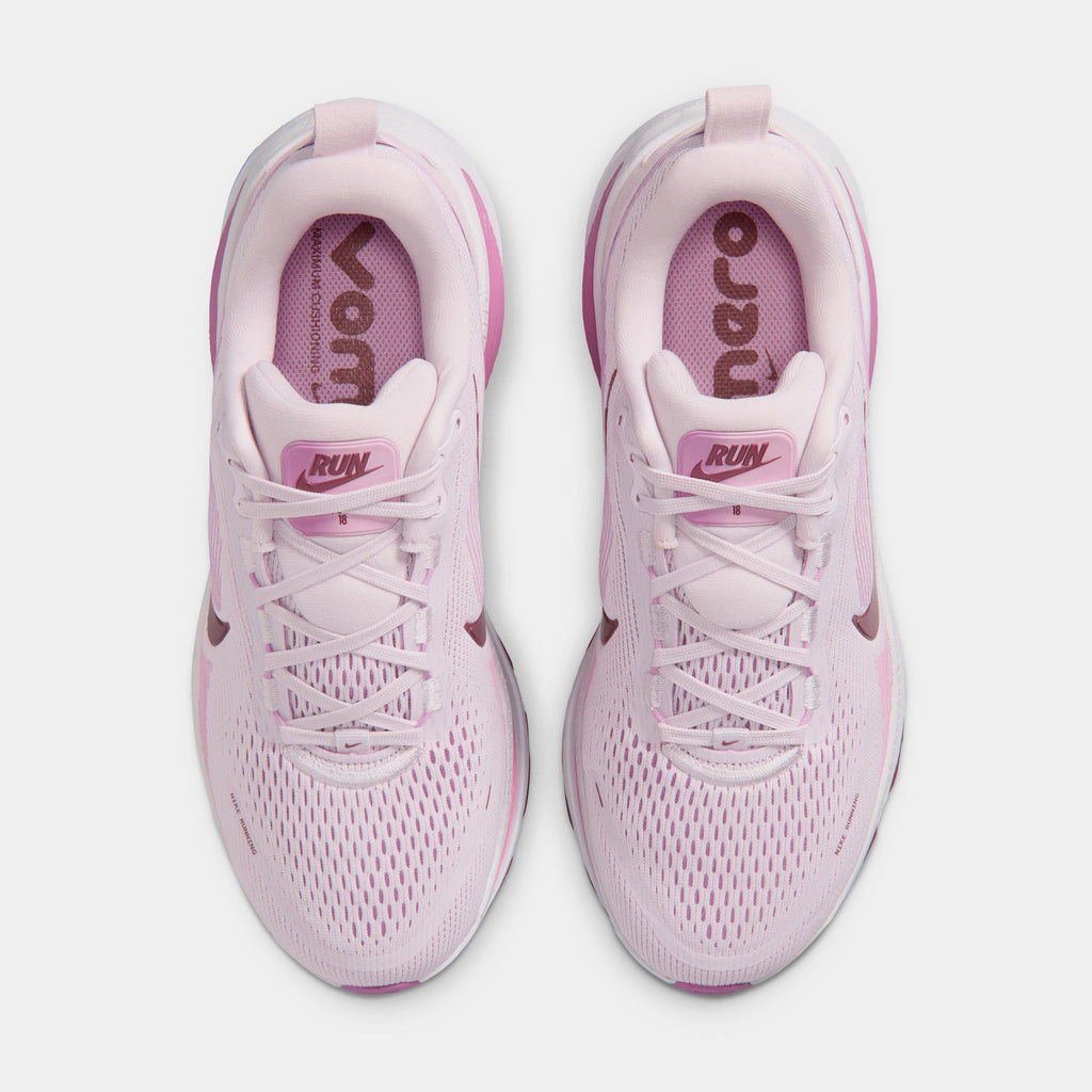 Vomero 18 Womens Running Shoes (Bleached Lilac/Pink Smoke/Light Magenta)