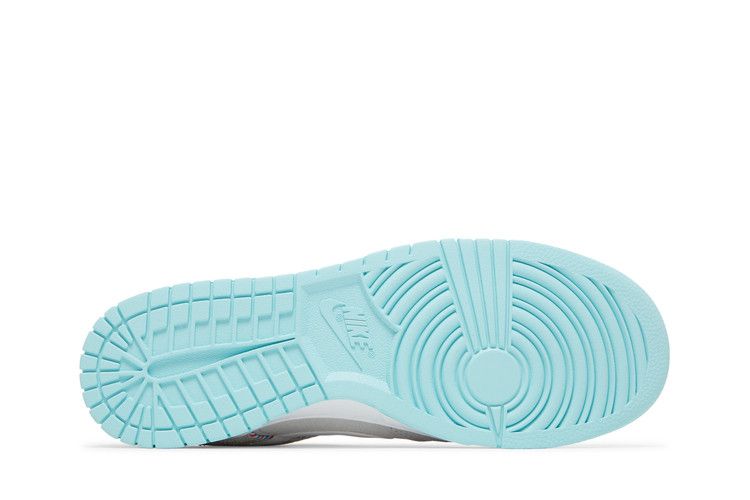 Nike Dunk Low SE Barber Shop Grey