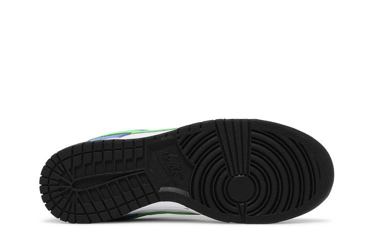 Nike Dunk Low Green Strike (Women's)