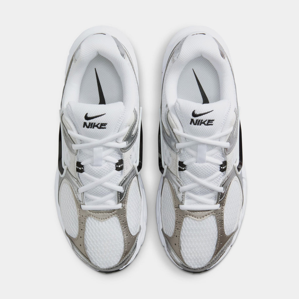 V5 RNR Womens Running Shoes (White/Black/Vast Grey/Metallic Silver)