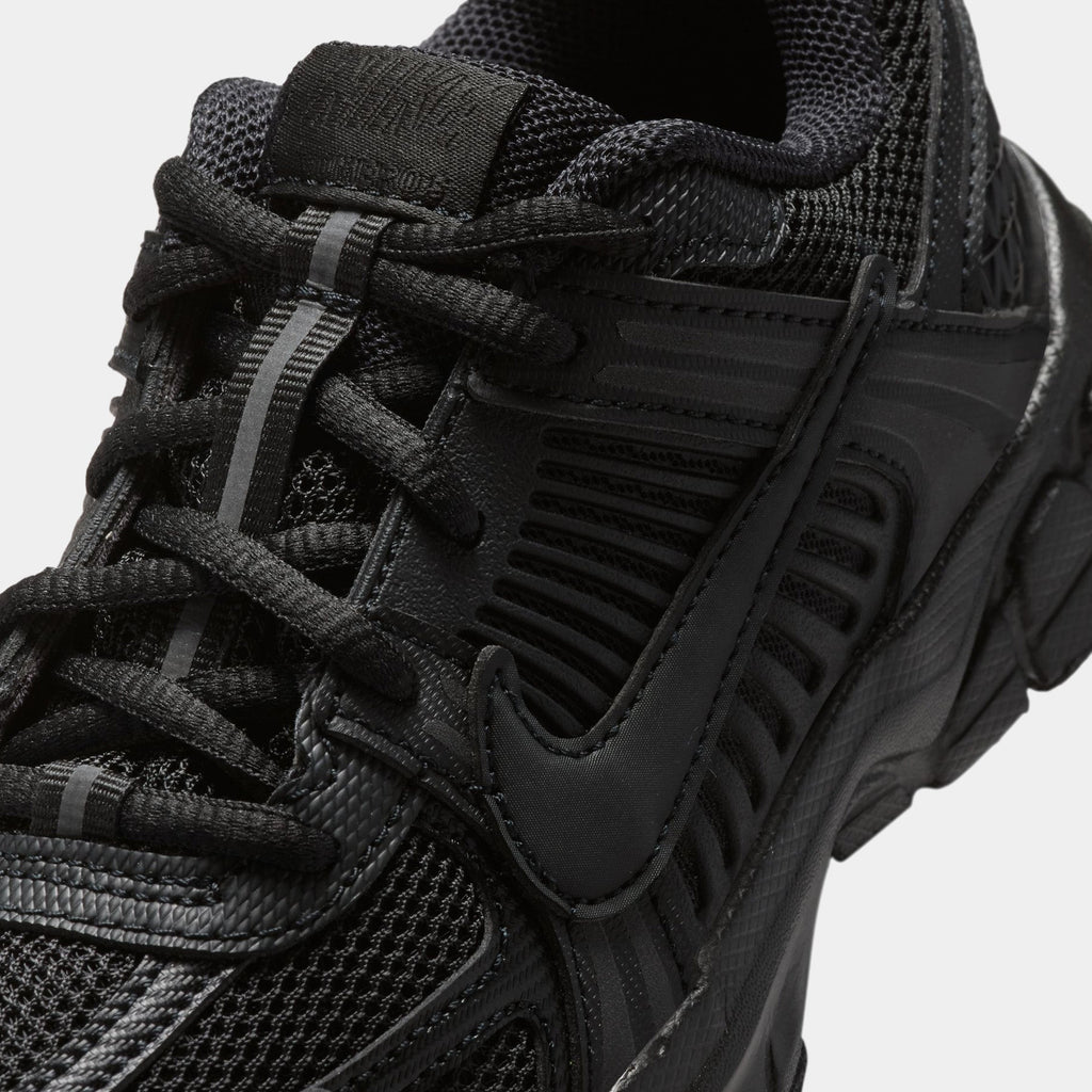 Vomero 5 Preschool Running Shoes (Black/Black)