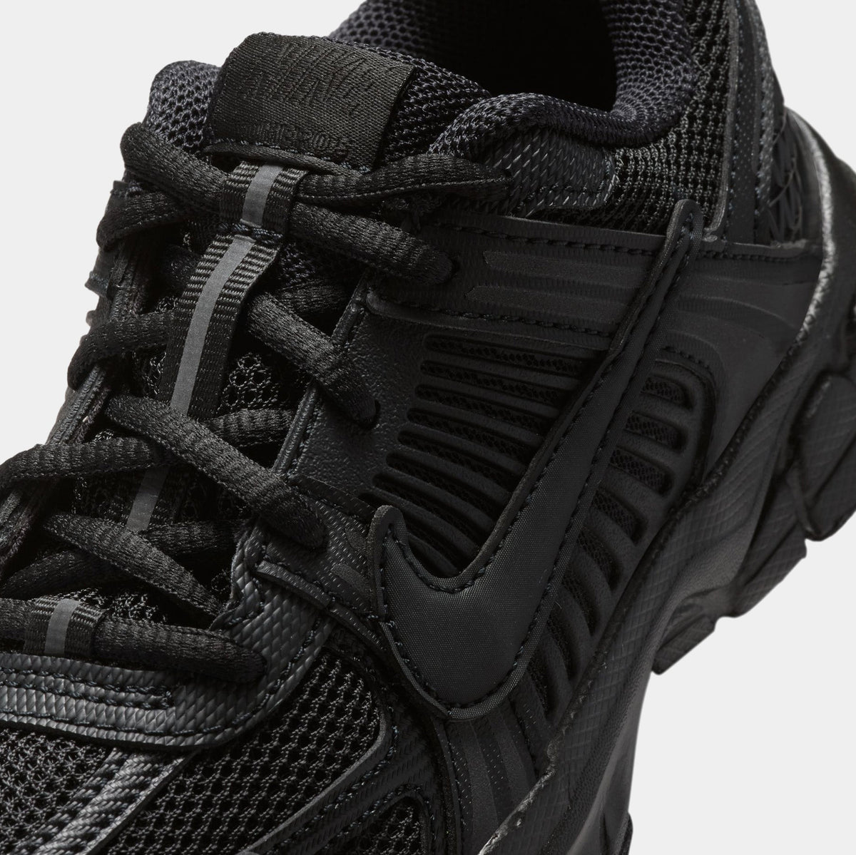 Vomero 5 Preschool Running Shoes (Black/Black)
