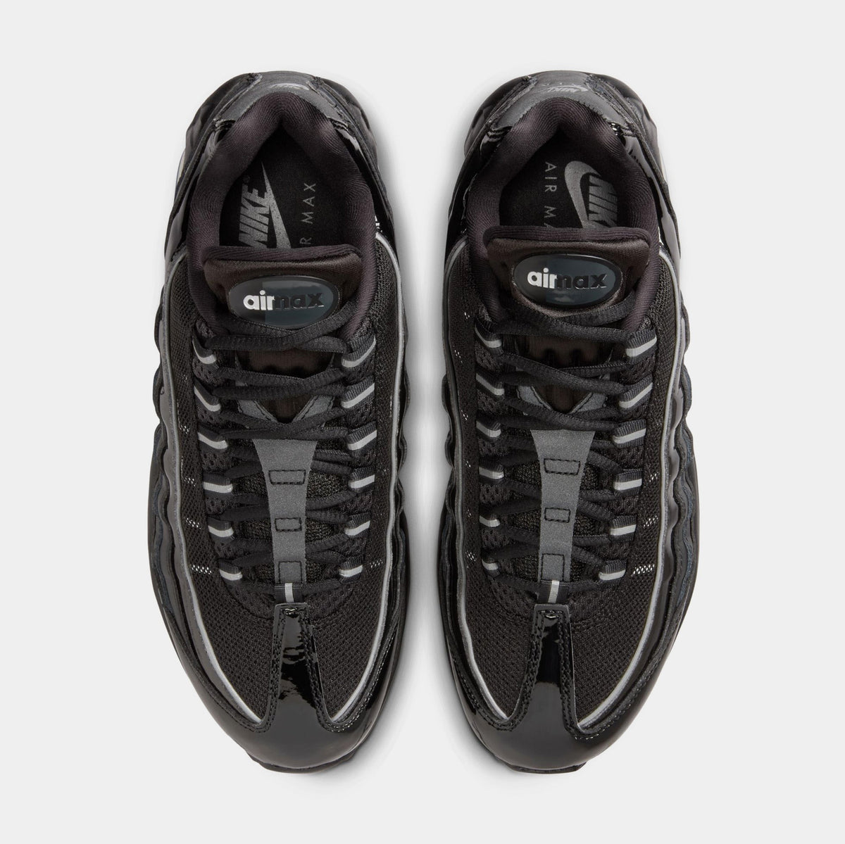 Air Max 95 Womens Running Shoes (Black/Reflect Silver/White/Metallic Silver)