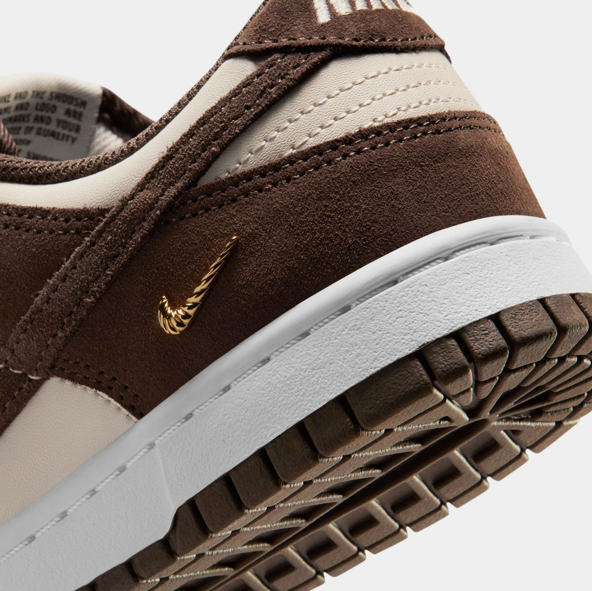Dunk Low Suede Womens Lifestyle Shoes (Light Orewood Brown/Baroque Brown/White)