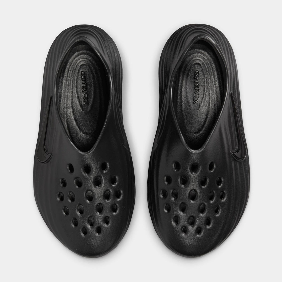 ReactX Rejuven8 Grade School Sandals (Black/Black/Black)