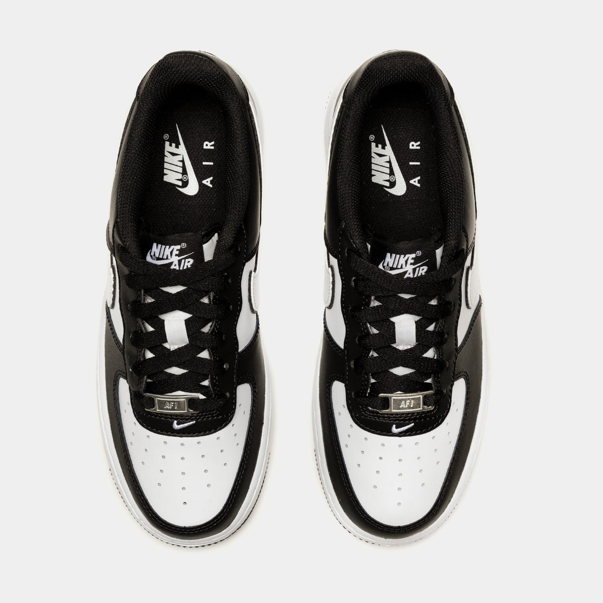 Air Force 1 LV8 Grade School Lifestyle Shoes  (Black/White)