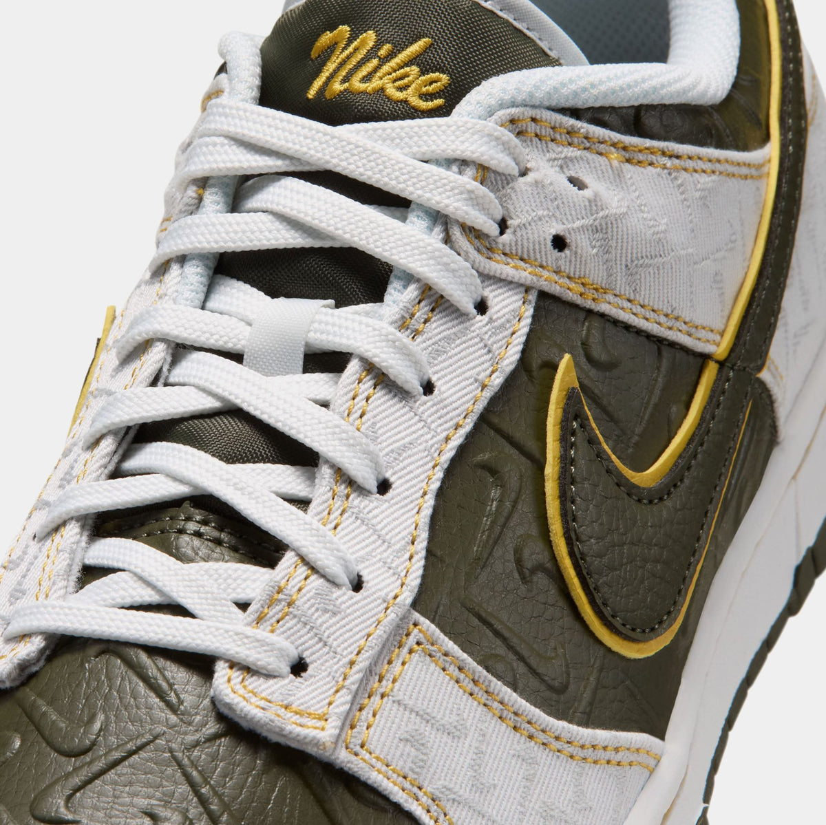 Dunk Low Yellow Ochre Mens Lifestyle Shoes (Summit White/Yellow Ochre/Cargo Khaki)