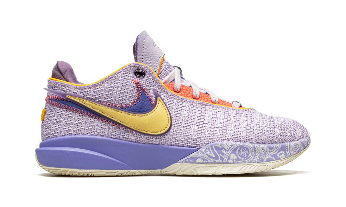 LeBron 20 "Violet Frost" DJ5423 500