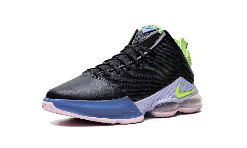 LeBron 19 Low "Black / Ghost Green" DO9829 001