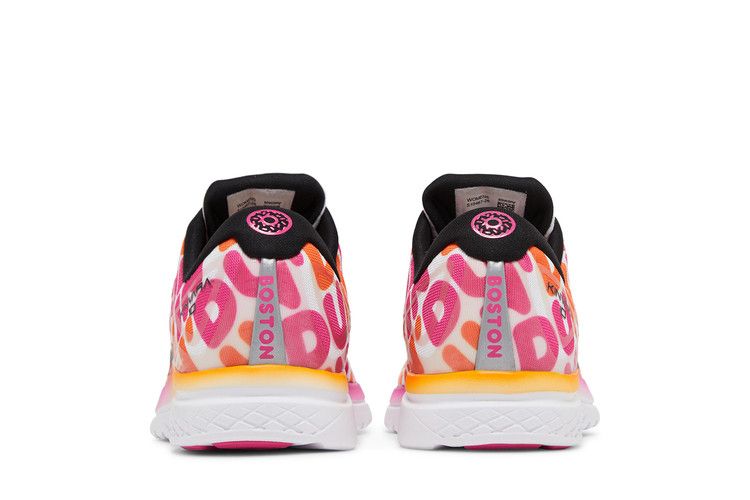 Dunkin' x Saucony Wmns Kinvara 10 'Classic Dunkin' Print'