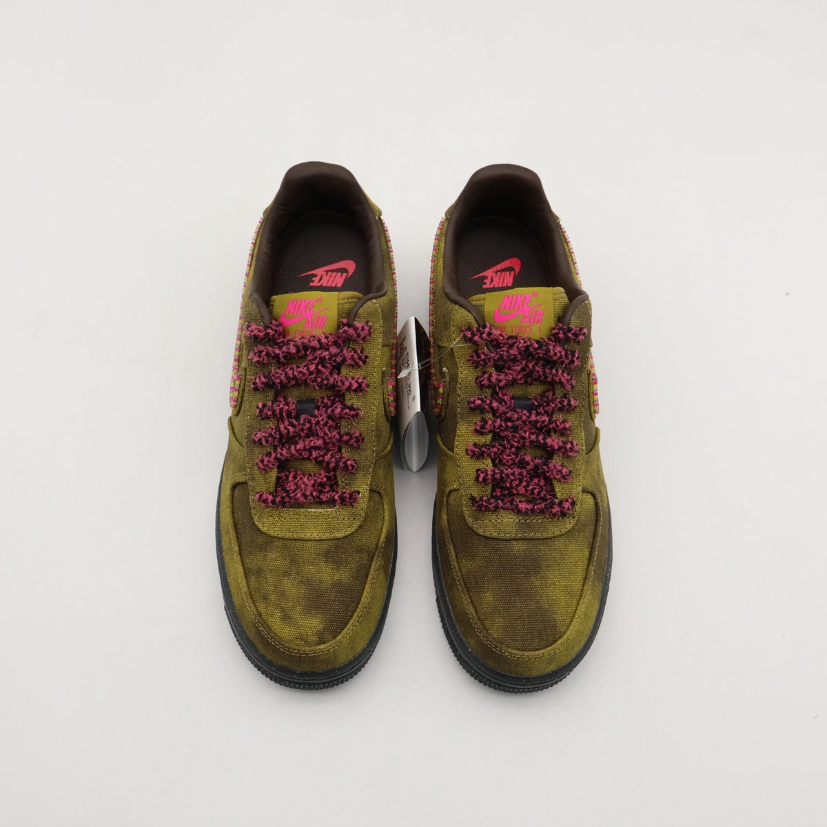 IO4474-300 Nike Air Force 1 Low QS Boucle (Men's)