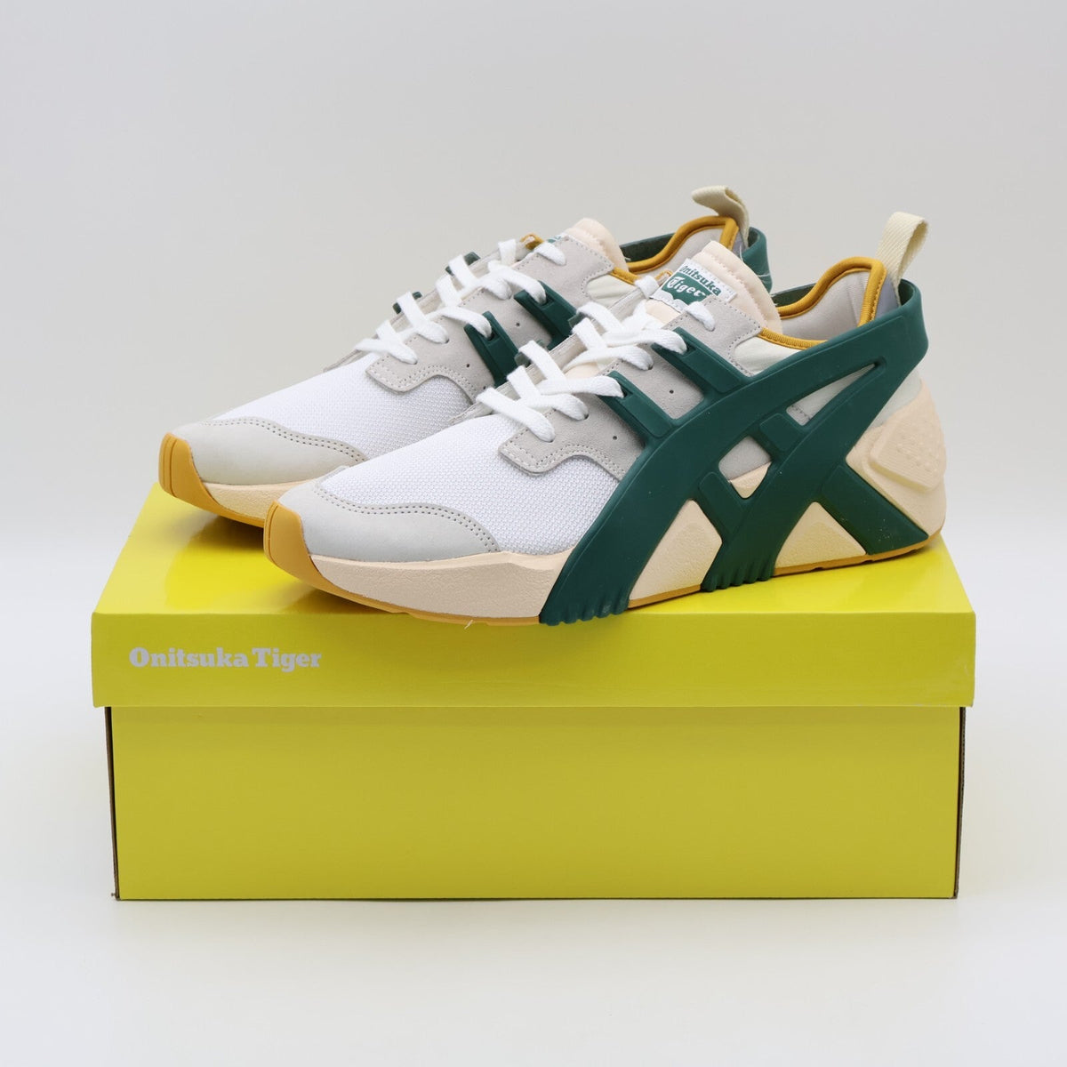 1183A795-102 Onitsuka Tiger Big Logo Trainer 2.0 White Pine Green (Men's)