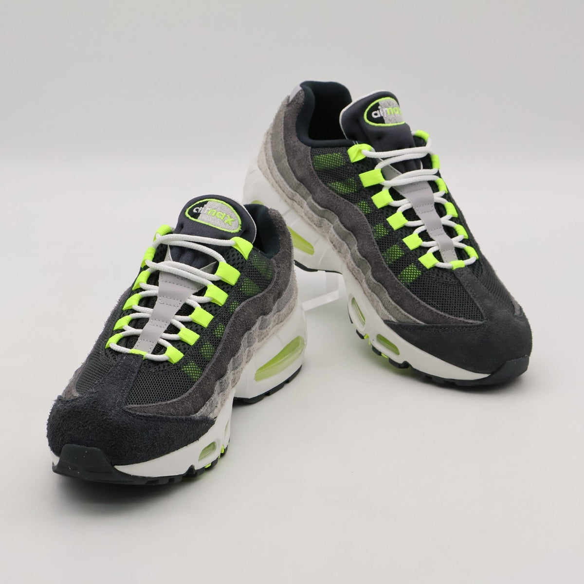 HM4738-001 MoMA Design Store Exclusive Nike Air Max 95 OG Reverse Neon (Men's)