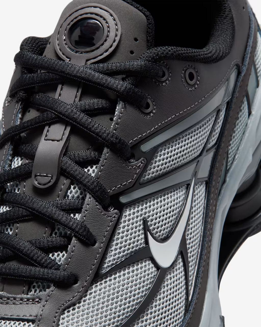 IO4296-001 Nike Shox R4 Ride 2 Light Smoke Grey Medium Ash Black (Men's)