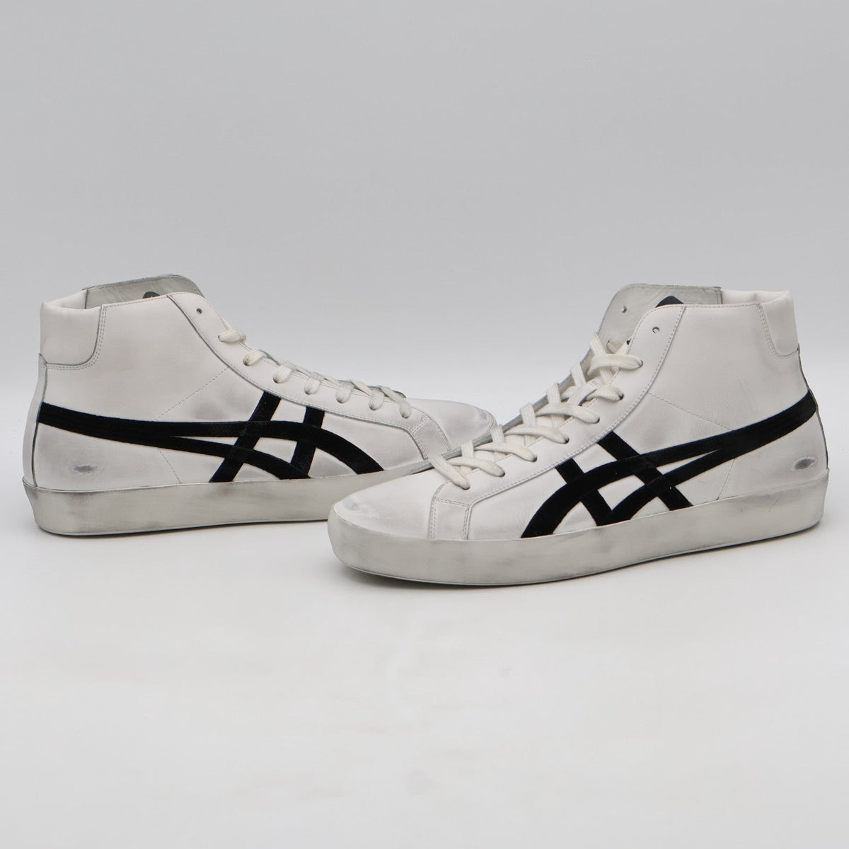 1183C551-100 Onitsuka Tiger Fabre MT IM White Black (Men's)