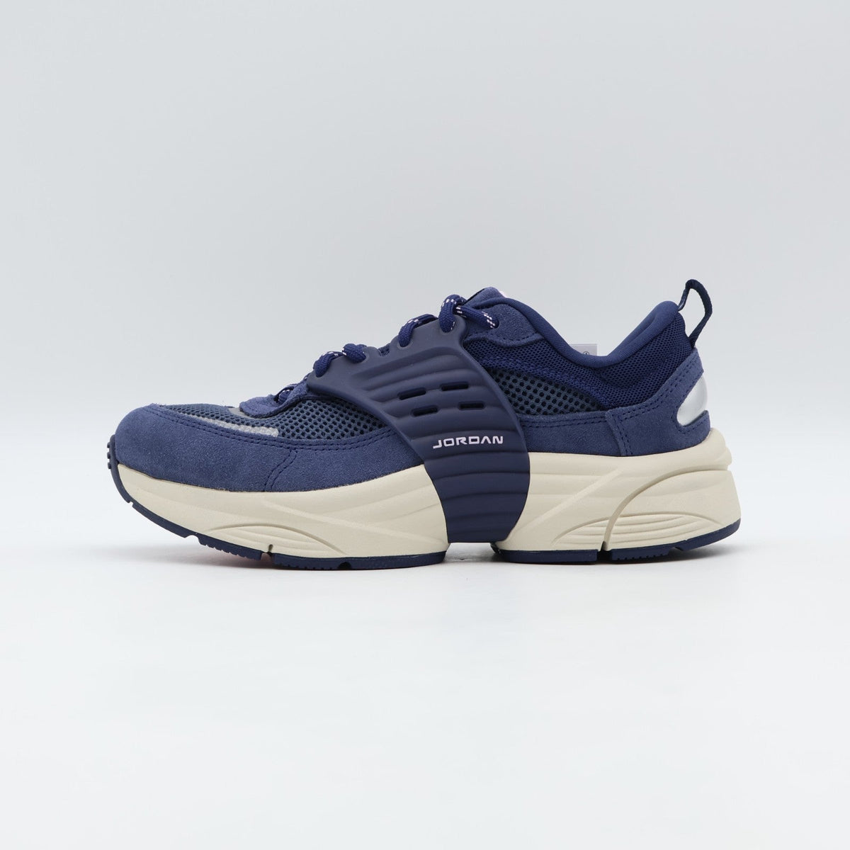 IB3722-400 Nike Jordan Trunner O/S Midnight Navy (Men's)