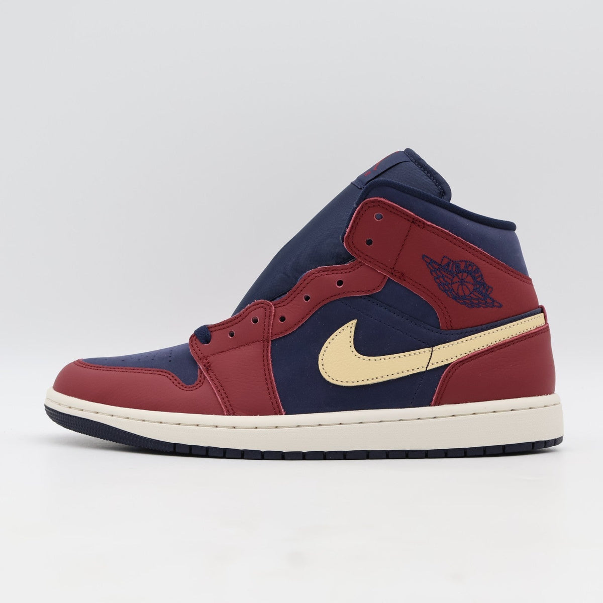 IO7449-600 Nike Air Jordan 1 Mid Team Red (Men's)