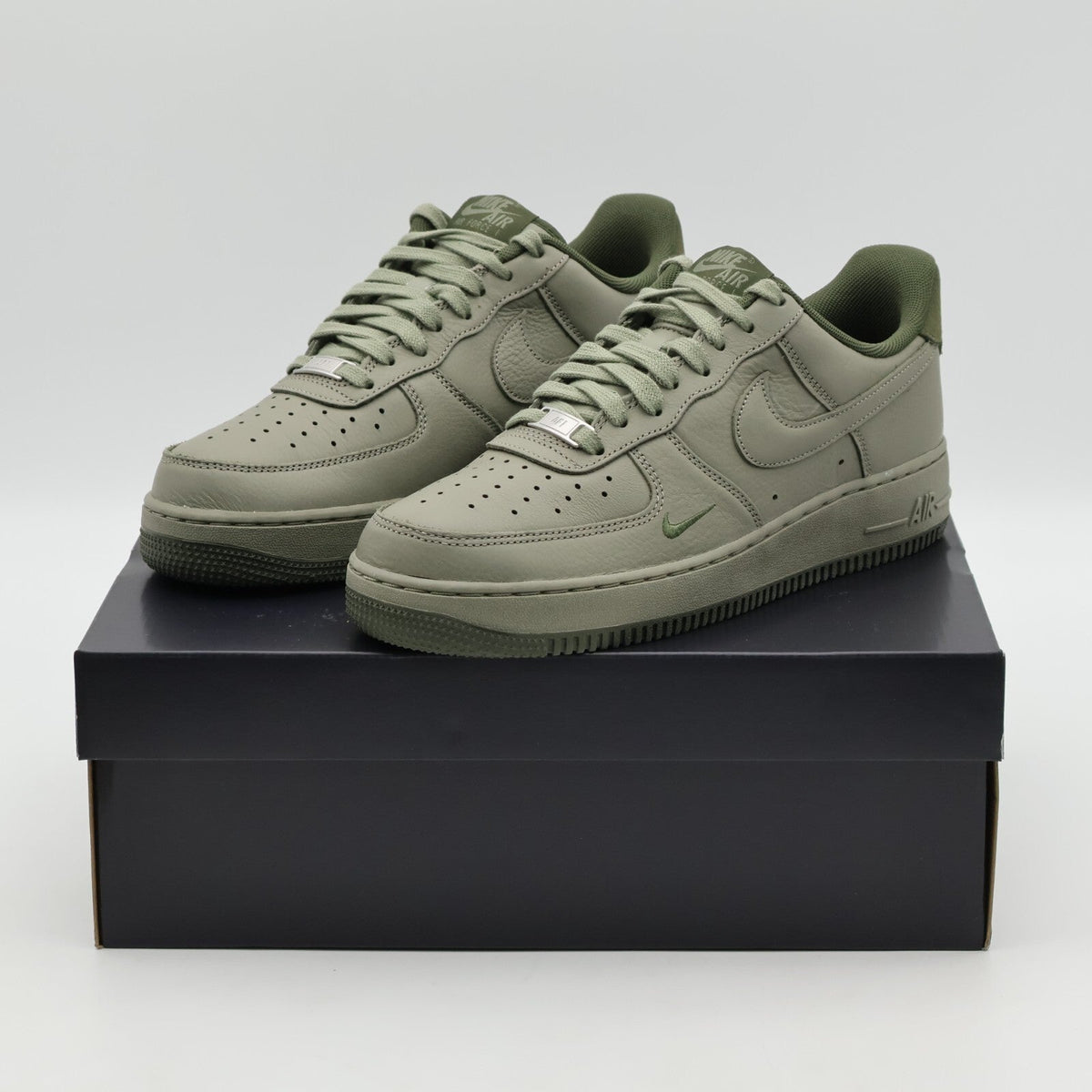 HM9483-300 Nike Air Force 1 Low '07 LV8 Khaki Green (Men's)