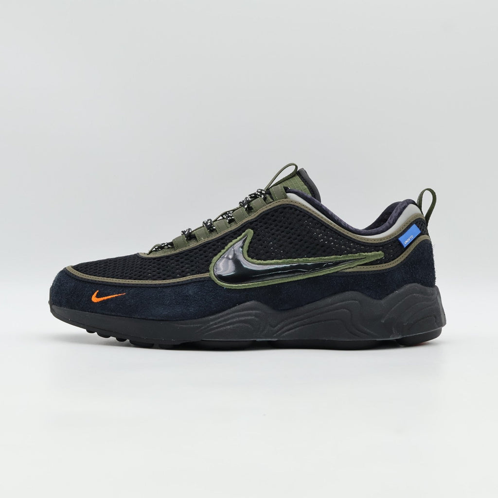 HV4847-300 UNDEFEATED Nike Air Zoom Spiridon Cargo Khaki (Men's)
