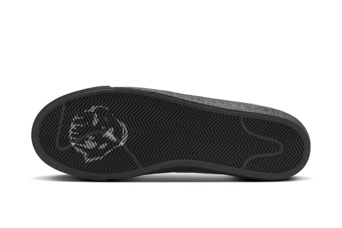 HJ6703-001 Dancer Skateboards Nike SB Zoom Blazer Low QS Black and (Men's)