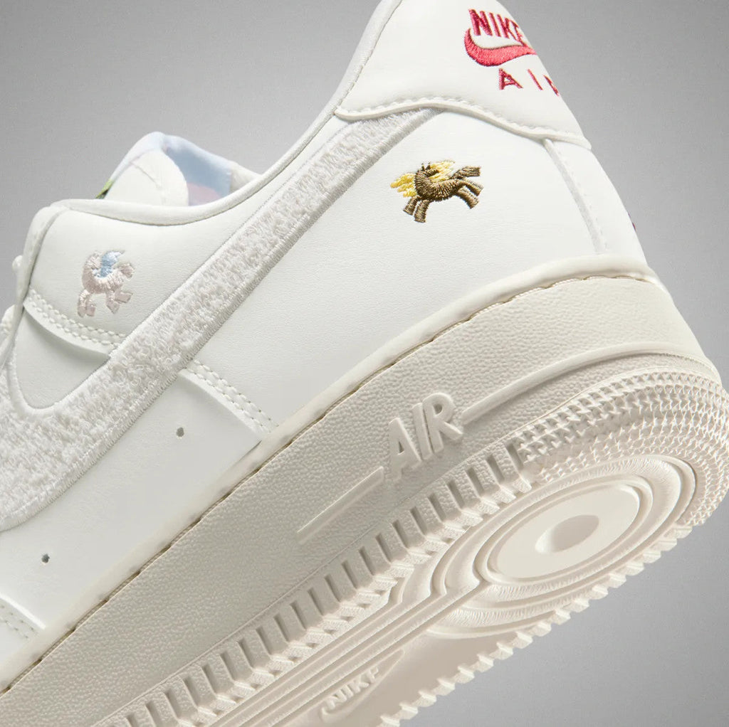 IQ1143-100 Nike Air Force 1 Low Pegasus Pack Sail (Women's)