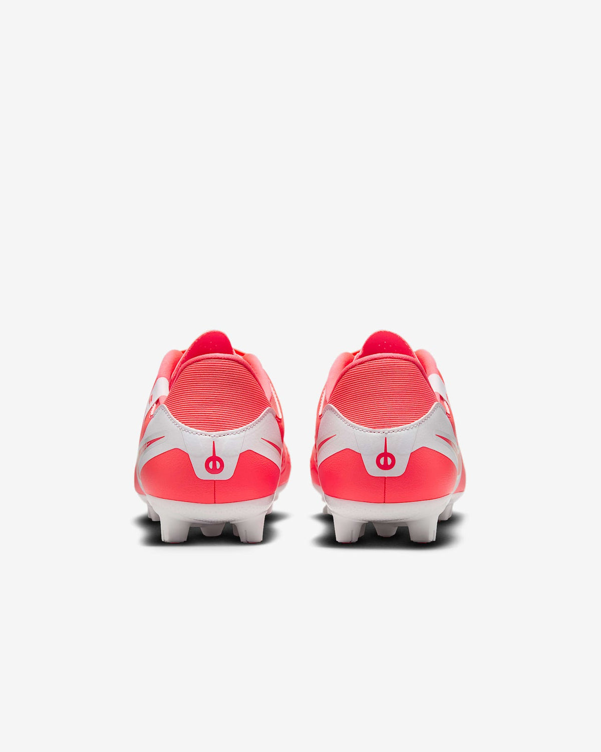 DV4339-800 Nike Tiempo Legend 10 Academy Copa White (Men's)