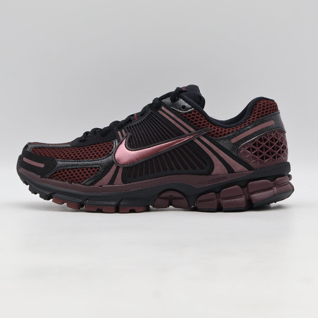 IB8929-002 Nike Zoom Vomero 5 Black Burgundy Crush (Women's)